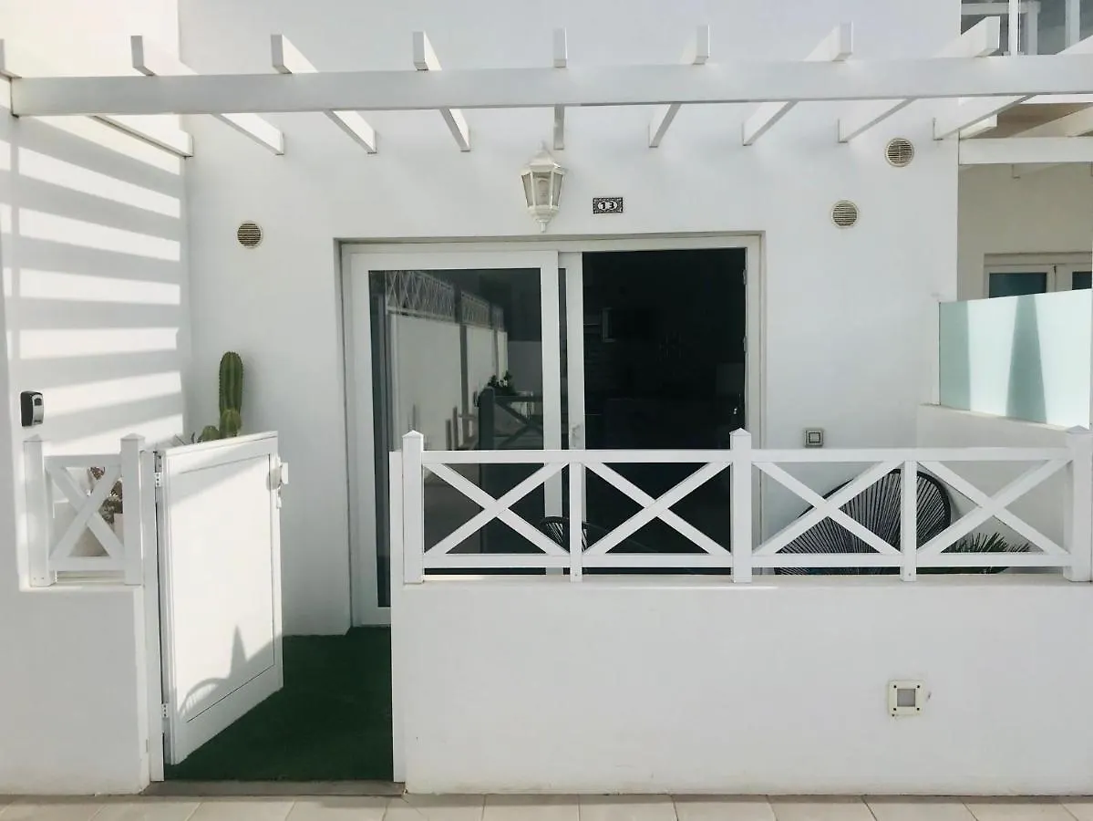 Flower Beach Suite Pool Playa Honda  Apartment