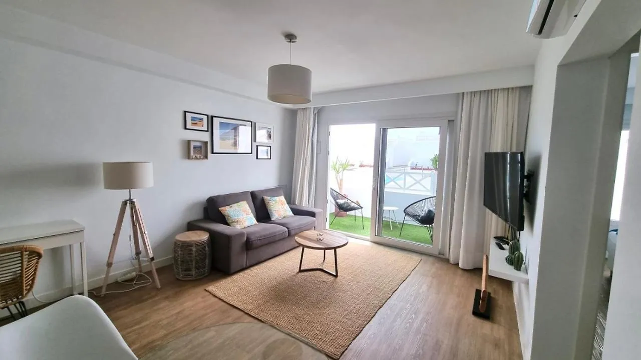 Flower Beach Suite Pool Playa Honda  Playa Honda (Lanzarote)